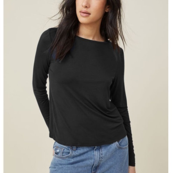 COTTON ON BODY BLACK LILY CREW NECK LONG SLEEVE ESSENTIAL TOP - Picture 1 of 4